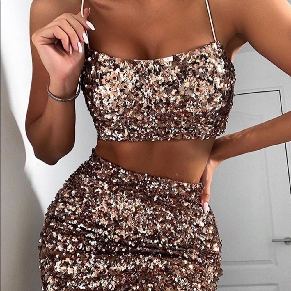 Clothes, dresses